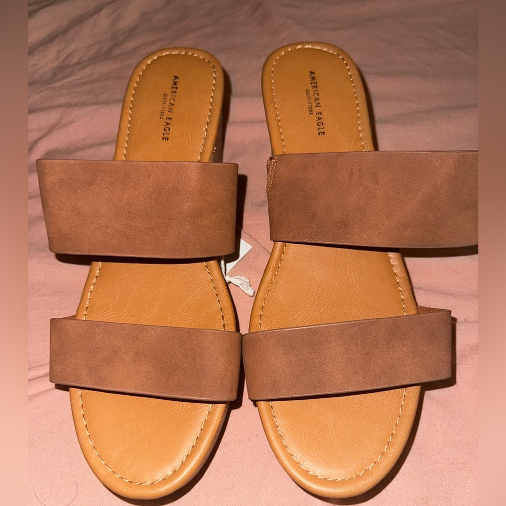 AE Double Strap Clog Women Size 9